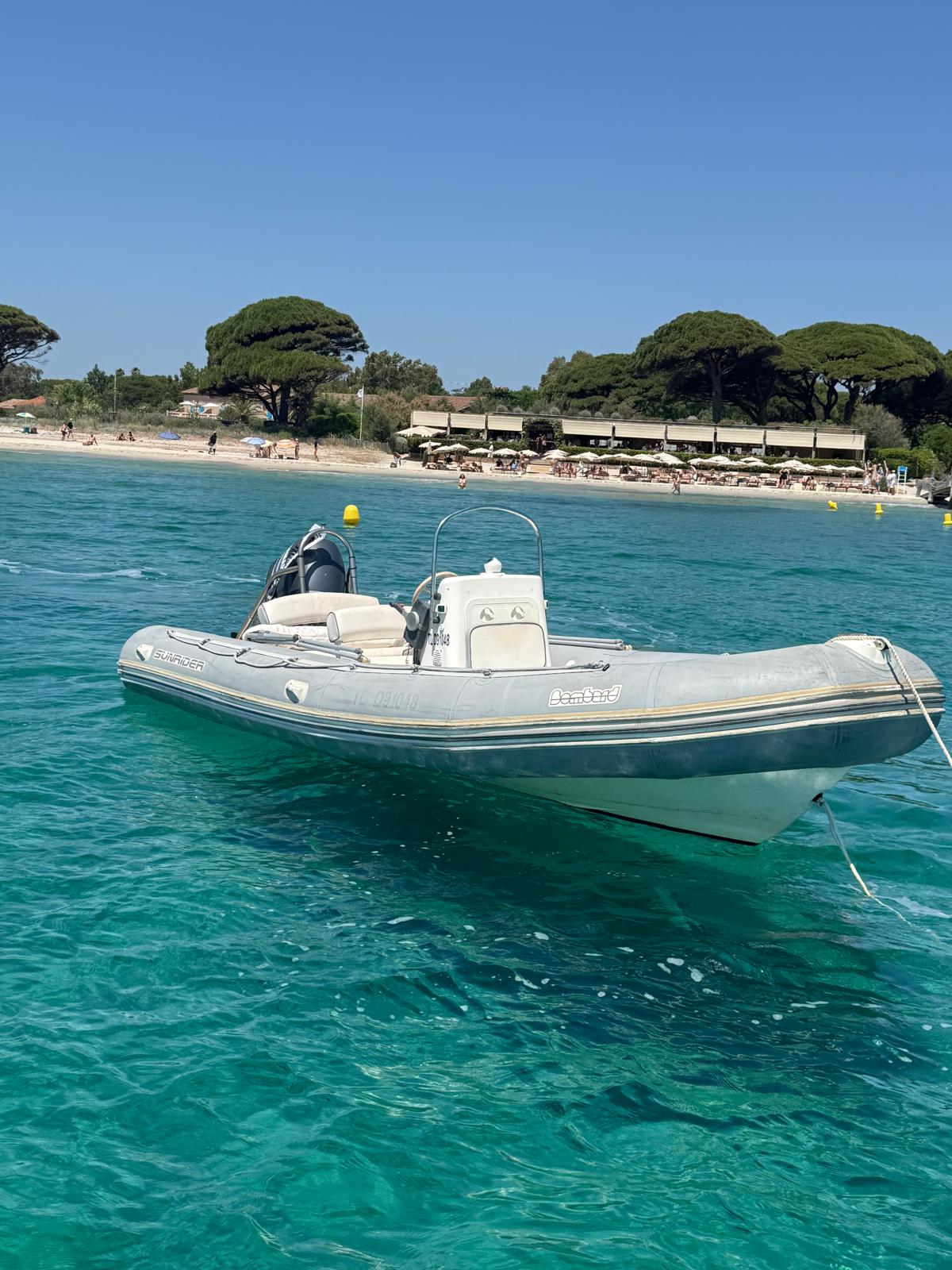 Bombard 6,5m en navigation