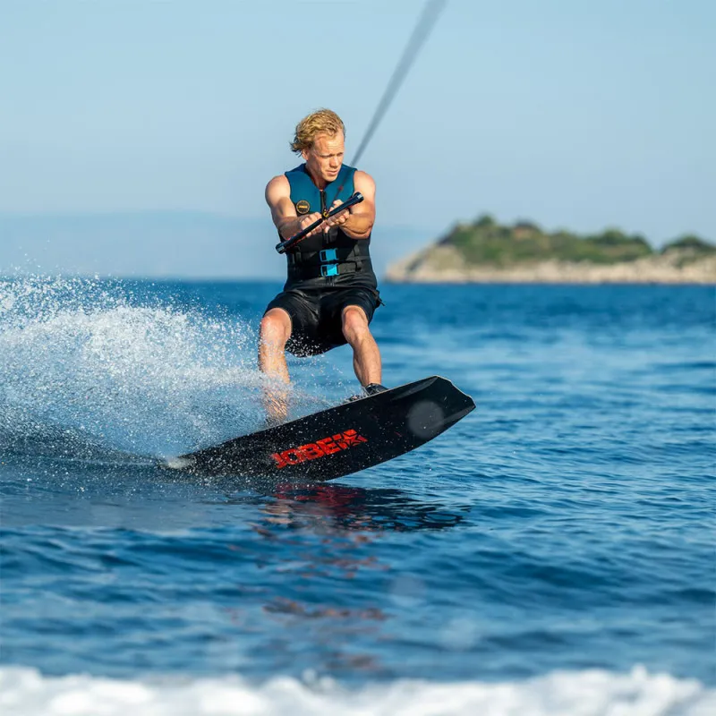 Wakeboard en mer Méditerranée
